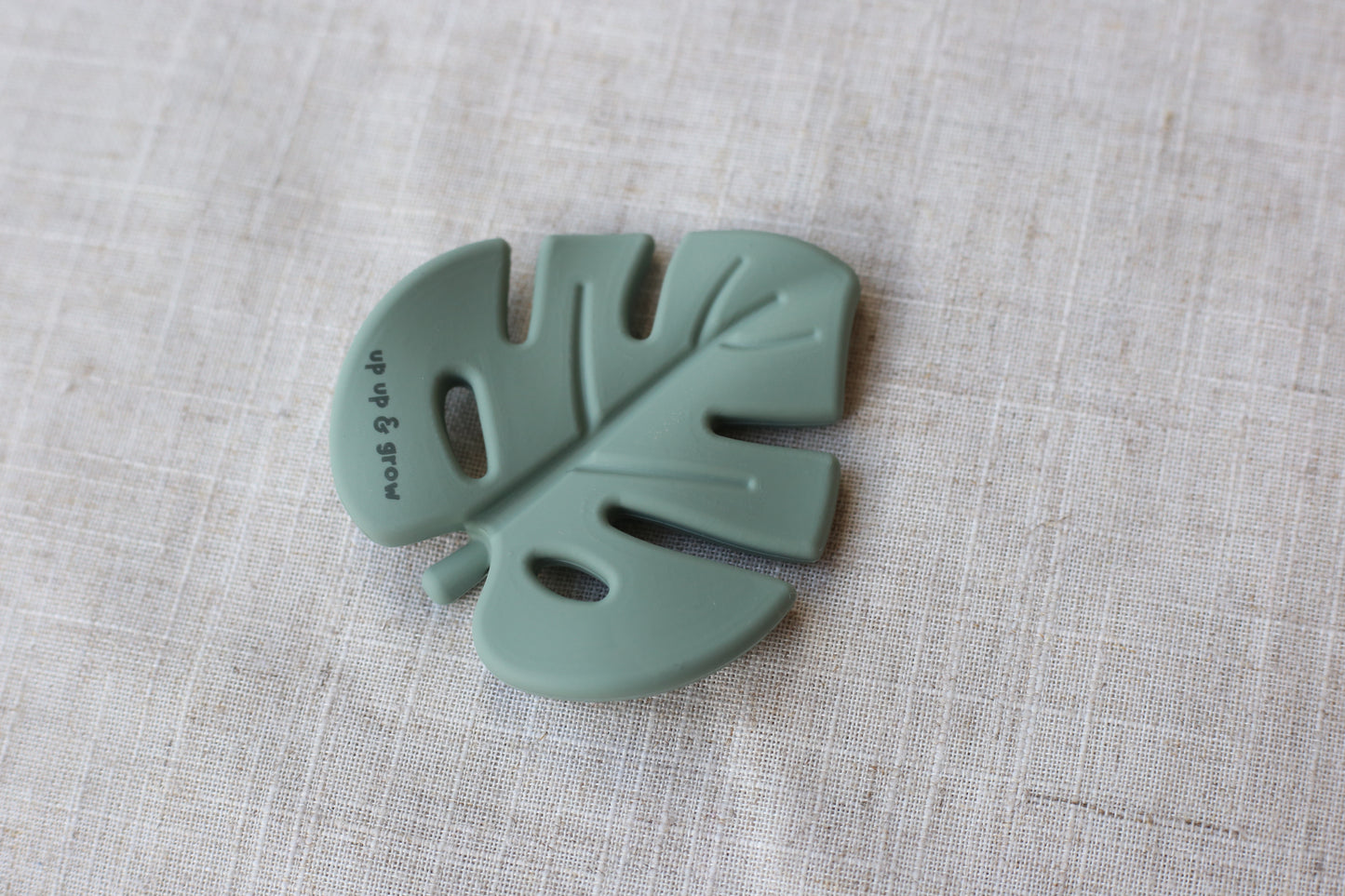 Tropical Monstera Leaf Teether