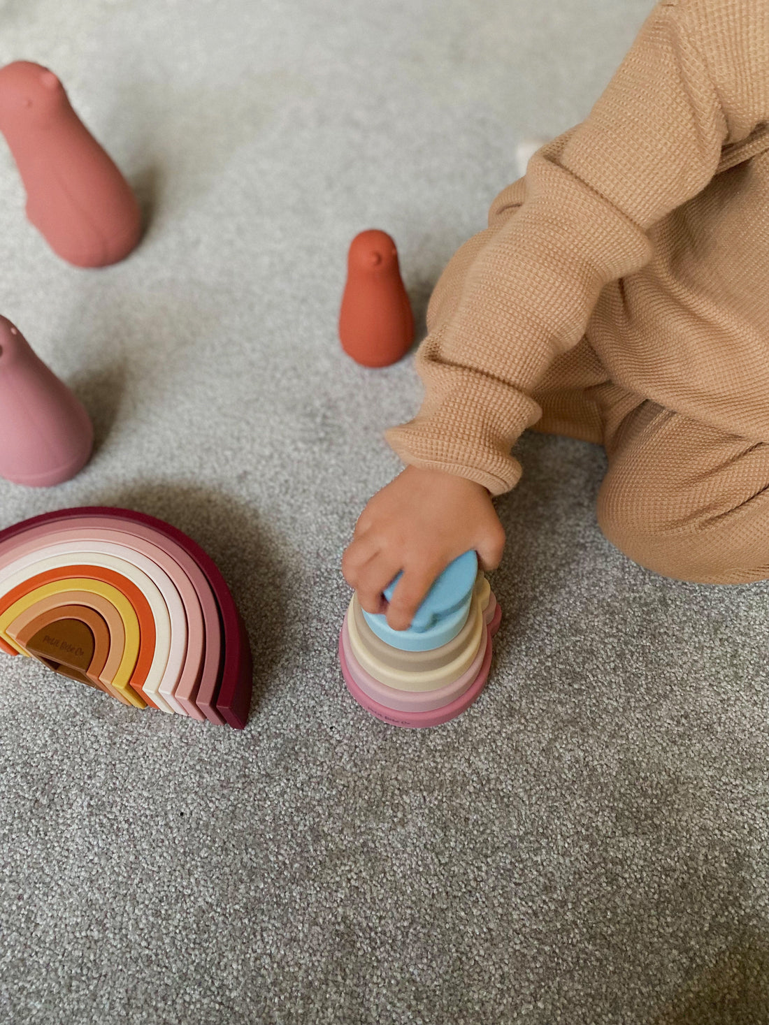 Best Toys for Developing Baby Motor Skills in the UAE