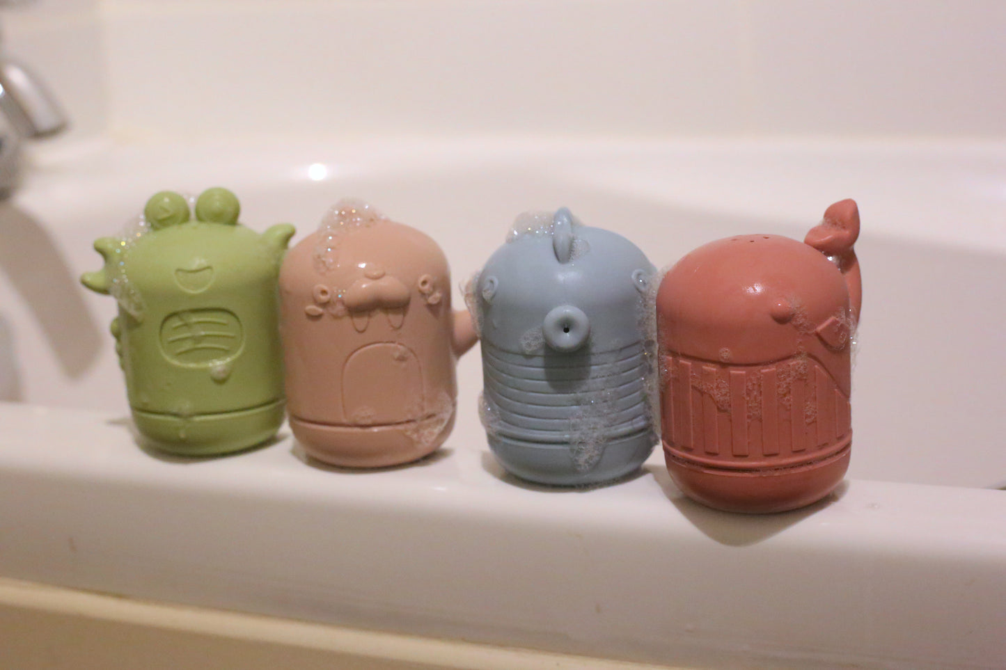 Ocean Friends Silicone Mould-Free Bath Toy Set