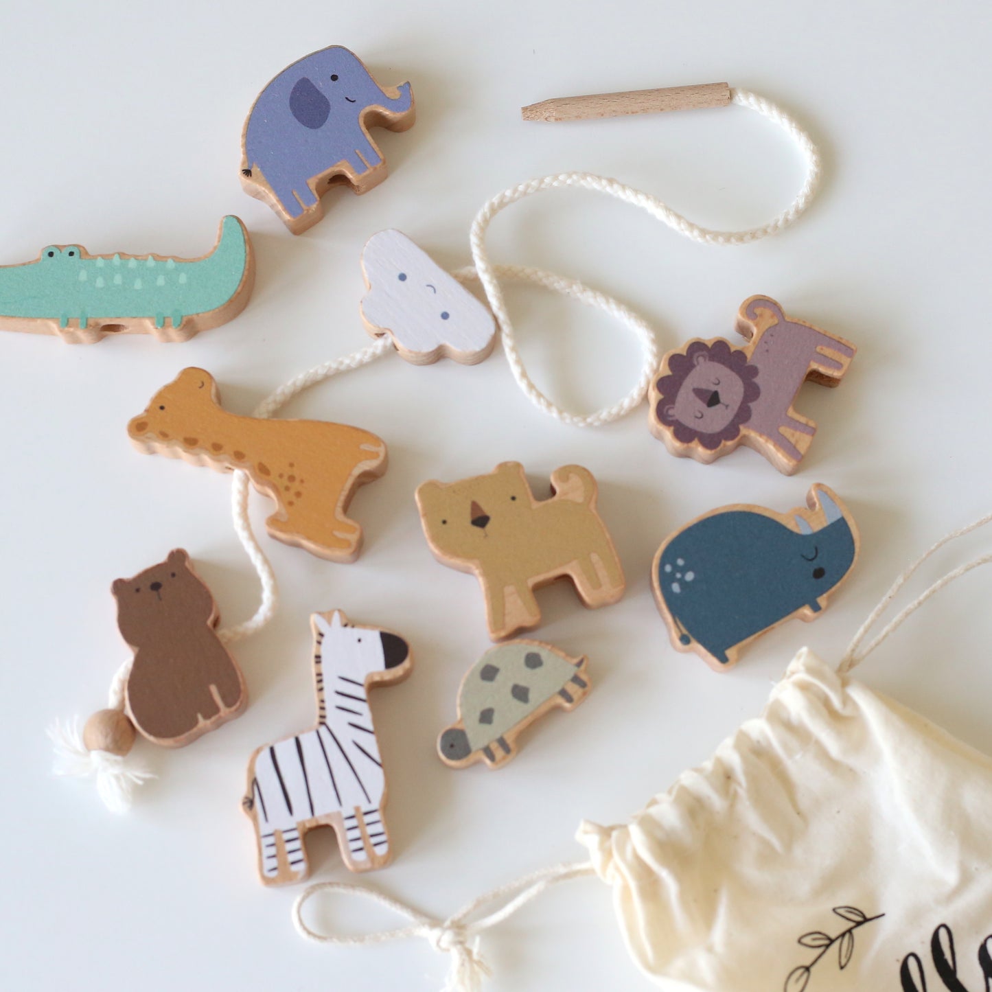 Animal Friends Threading Set