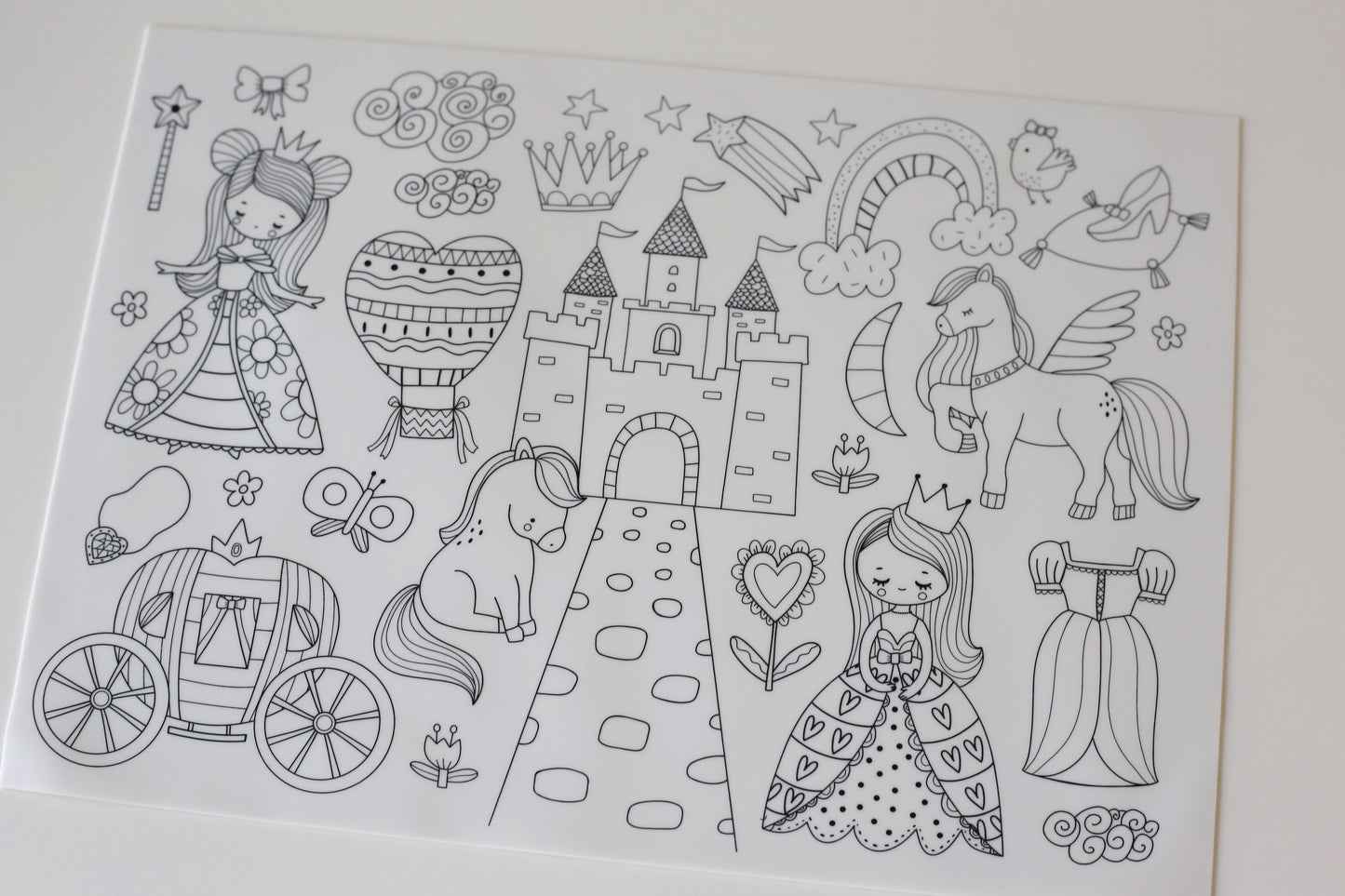 Mini Silicone Reusable Colouring Mat with Pens