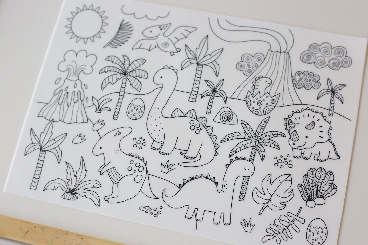 Mini Silicone Reusable Colouring Mat with Pens